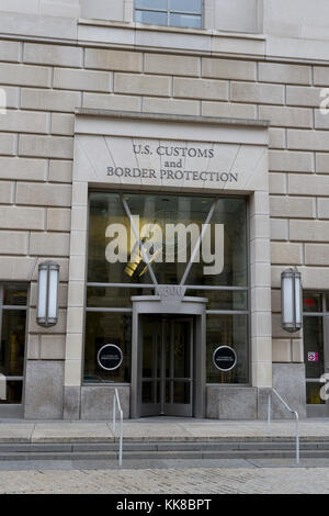 Entrée de la US Customs and Border Protection (CBP), partie de la Ronald Reagan Building, Washington DC, United States. Banque D'Images