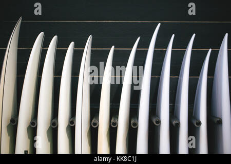 Ensemble de nouvelles planches de surf blanc Banque D'Images