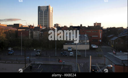 Photographies de Blackburn prises tôt le matin à partir de l'étage supérieur de plusieurs étages rue fielden parl. Banque D'Images