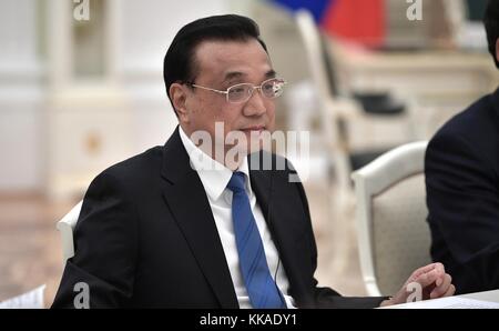 Moscou, Russie. 29 nov, 2017. Le premier ministre chinois Li Keqiang lors d'une réunion bilatérale avec le président russe Vladimir Poutine au Kremlin, le 29 novembre 2017 à Moscou, Russie. crédit : planetpix/Alamy live news Banque D'Images