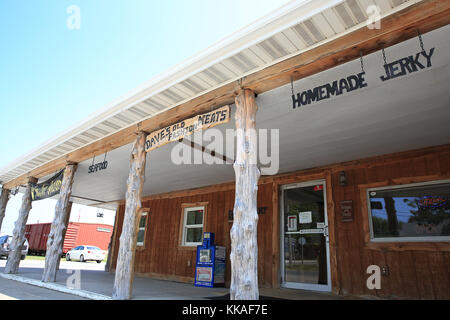 Iowa, États-Unis. 10 août 2017. Dave's Old Fashion Meats sur North 1st Street (Mississippi River Road) à Montrose, Iowa. Crédit : Kevin E. Schmidt/Quad-City Times/ZUMA Wire/Alay Live News Banque D'Images