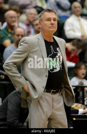 Williamsburg, VA, États-Unis d'Amérique. 29 Nov, 2017. 20171129 - entraîneur-chef Dan Marshall d'Antoni watches action contre le collège de William et Mary dans la deuxième moitié à Kaplan Arena à Williamsburg, en Virginie Crédit : Chuck Myers/ZUMA/Alamy Fil Live News Banque D'Images