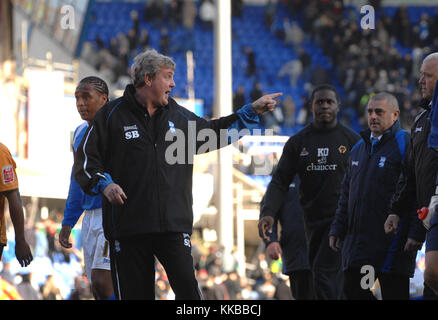 Birmingham City Football manager Steve Bruce se plaindre à l'arbitre 18/11/06 Banque D'Images