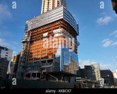 Le développement de l'ouest de Manhattan de Brookfield à New York le mardi, novembre 28, 2017. Le site navillus, entrepreneur, a récemment déclaré faillite protection citant questions dans l'Union, sur l'ordre des paiements. (© richard b. levine) Banque D'Images