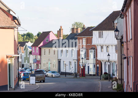 Maisons d'époque et Guildhall, ville, rue Thaxted, Essex, Angleterre, Royaume-Uni Banque D'Images