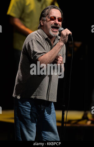 CORAL SPRINGS, FL - JANVIER 31 : Southside Johnny de Southside Johnny et les Asbury Jukes se produisent au Coral Springs Center for the Arts le 31 janvier 2016 à Coral Springs, Florida People : Southside Johnny Banque D'Images