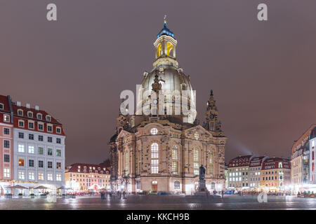La nuit frauenkirche à Dresde, Allemagne Banque D'Images