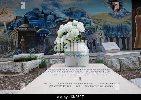Une tombe dans le cimetière international de l'Église de l'Alliance en 41 Emek Rue Refaim dans la colonie allemande ou le quartier HaMoshava HaGermanit Jérusalem Ouest Israël Banque D'Images