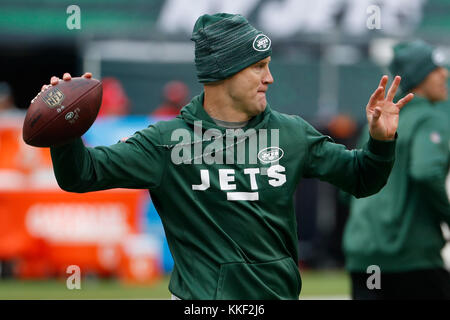 East Rutherford, New Jersey, USA. 19Th Mar, 2017. New York Jets quarterback Josh McCown (15) lance la balle avant de la NFL match entre les Chiefs de Kansas City et les New York Jets à MetLife Stadium à East Rutherford, New Jersey. Christopher Szagola/CSM/Alamy Live News Banque D'Images