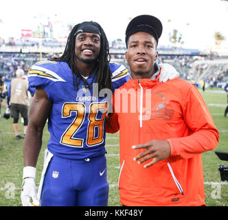 Carson, CA. 06Th Dec, 2017. Au cours de la NFL Browns de Cleveland vs Los Angeles Chargers au Stubhub Center de Carson, Ca, 03 décembre 2017. (Photographe complète absolue & Company Crédit : Jevone Moore/Cal Sport Media Network Television (veuillez contacter votre représentant des ventes pour l'utilisation de la télévision. Credit : csm/Alamy Live News Banque D'Images