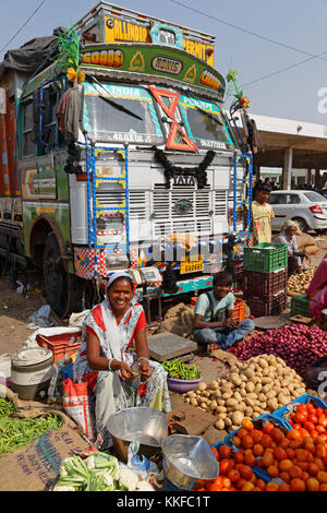 JAIPUR, INDE, le 26 octobre 2017 : au marché. Jaipur est une destination touristique populaire en Inde et sert de passerelle vers d'autres destination touristique Banque D'Images