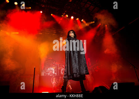 Milan, Italie. Nov 30, 2017 30 novembre 2017 Milan. Alice cooper pratique vivre à crédit d'Alcatraz : Roberto finizio/Alamy live news Banque D'Images