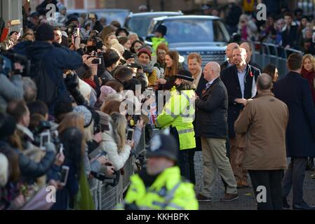 Nottingham, Royaume-Uni. 1er décembre 2017. Le Prince Harry et Meghan Markle visitent Nottingham le vendredi 1er décembre 2017. Crédit photo : Scott Bairstow/Alamy Live News Banque D'Images