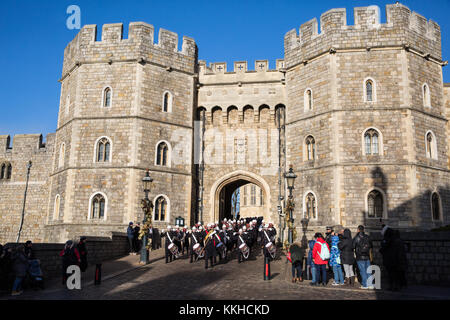 Windsor, Royaume-Uni. 1er décembre 2017. La porte d'henry viii au château de Windsor. crédit : mark kerrison/Alamy live news Banque D'Images