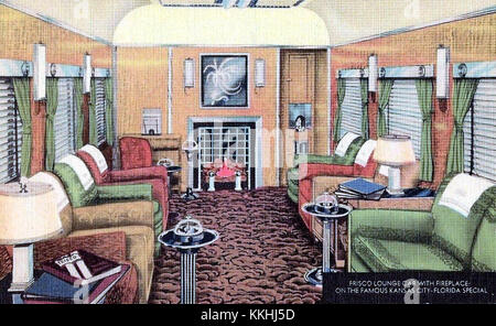 La voiture lounge Frisco, dotée d'une cheminée, offre une expérience confortable et unique dans le voyage en train, alliant luxe et confort avec des vues panoramiques pour les passagers. Banque D'Images