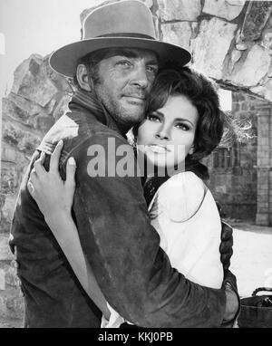 Image promotionnelle du film de 1968 'Bandolero !', mettant en vedette James Stewart et Dean Martin. Banque D'Images