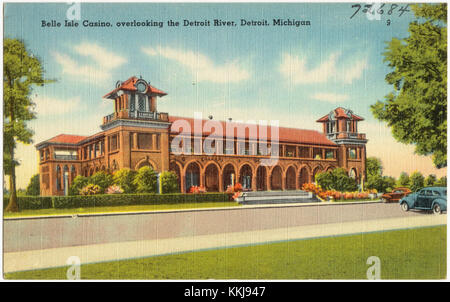 Le casino belle Isle est un bâtiment historique situé sur belle Isle à Detroit, Michigan. Il offre une vue imprenable sur la rivière Détroit et sert de point de repère dans la région. Banque D'Images