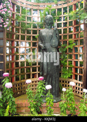 APPAREIL PHOTO NUMÉRIQUE OLYMPUS Phipps Conservatory Broderie Room, Maiden Statue 3 par Edmund Amateis, 2015-10-24, 01 Banque D'Images