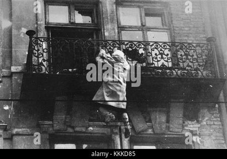 Le rapport Stroop documente la réponse allemande au soulèvement du ghetto de Varsovie en 1943, offrant un aperçu effrayant de l'occupation nazie et des efforts de résistance pendant la seconde Guerre mondiale Banque D'Images
