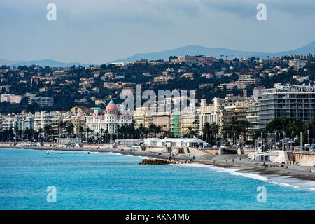 Quai de France, Nice, Côte d'Azur, la Côte d'Azur, France, Europe. Banque D'Images