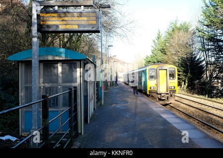 Llanbradach railway station Banque D'Images