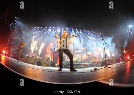MIAMI FL - 02 JUILLET : Juan Calleros, Alex Gonzalez, Fher Olvera, Sergio Vallon de Mana se produit à l'AmericanAirlines Arena le 2 juillet 2015 à Miami, Floride. Personnes: Juan Calleros, Alex Gonzalez, Fher Olvera, Sergio Vallin Banque D'Images