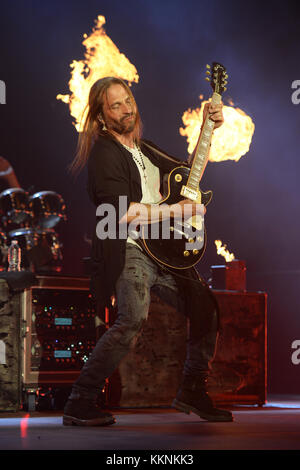 MIAMI FL - 02 JUILLET : Sergio Vallon de Mana se produit à l'AmericanAirlines Arena le 2 juillet 2015 à Miami, Floride. Personnes: Sergio Vallin Banque D'Images