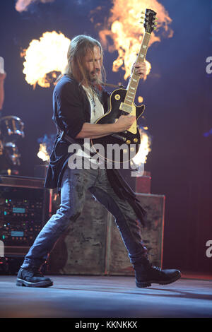 MIAMI FL - 02 JUILLET : Sergio Vallon de Mana se produit à l'AmericanAirlines Arena le 2 juillet 2015 à Miami, Floride. Personnes: Sergio Vallin Banque D'Images