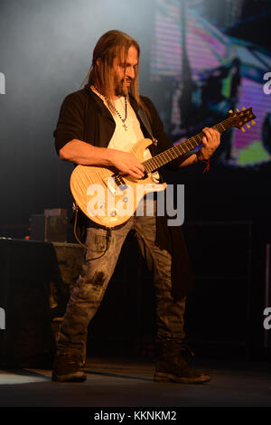 MIAMI FL - 02 JUILLET : Sergio Vallon de Mana se produit à l'AmericanAirlines Arena le 2 juillet 2015 à Miami, Floride. Personnes: Sergio Vallin Banque D'Images