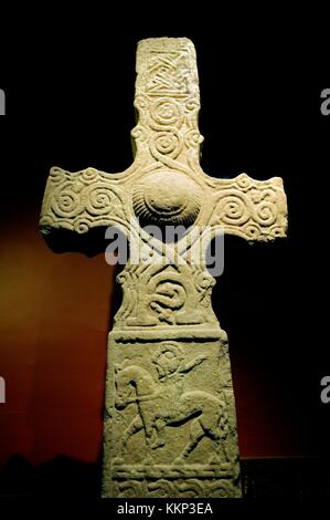 9e c. dupplin croix picte. retiré de colline à forteviot, Perth. maintenant à st. serfs church dans village de Dunning, Ecosse Banque D'Images