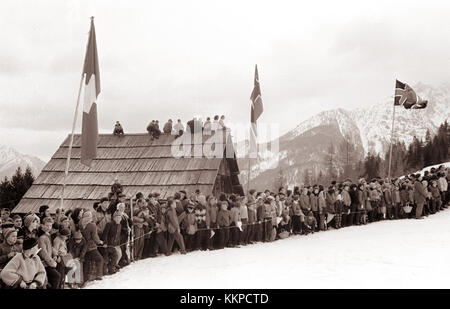 Le Prvi Pokal Vitranc est une compétition de ski organisée à Kranjska Gora en Slovénie en 1961. Cet événement est connu pour son importance historique dans le monde du ski alpin. Banque D'Images
