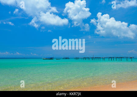 Le Cambodge, Sihanoukville, l'île de Koh rong samloem, sunset beach Banque D'Images