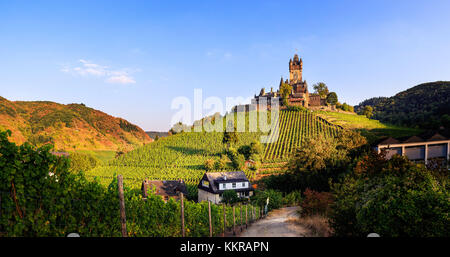 Vue de le château reichsburg cochem Banque D'Images