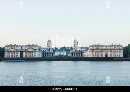 L'Angleterre, Londres, Greenwich, la Tamise et les toits de Greenwich Banque D'Images