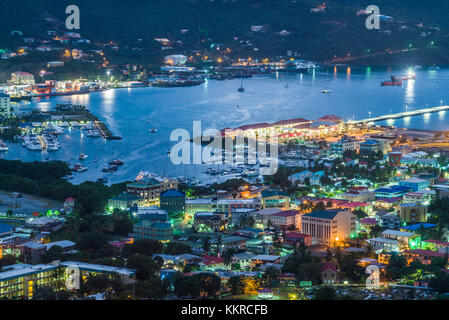 Îles Vierges britanniques, Tortola, Road Town, élevée sur la ville de Joe's Hill, Dawn Banque D'Images