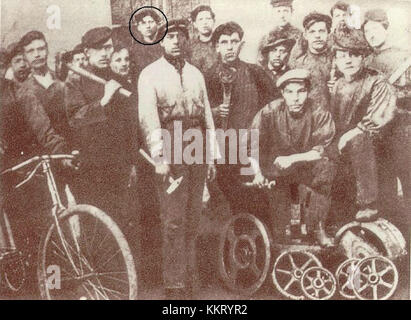 Josip Broz Tito, futur dirigeant yougoslave, a travaillé comme serrurier à l'usine de produits métalliques de Kamnik d'août 1911 à septembre 1912. Il a également été membre du syndicat et de l'association sportive Sokol pendant son séjour là-bas. Banque D'Images