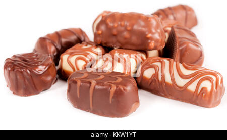 Sweet pralines belge isolé sur fond blanc Banque D'Images