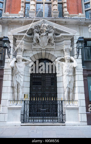 Entrée de Drapers' Hall sur Throgmorton Street, London, EC2, UK Banque D'Images