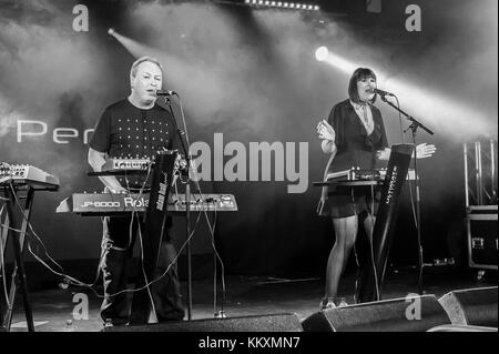 Littlehampton, Angleterre. 2 décembre, 2017. Future Perfect Play electric dreams festival. crédit : Ken Harrison/Alamy live news Banque D'Images