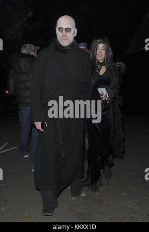 Célébrités assistent à Jonathan Ross' Halloween Party 2017 featuring : John Bishop, Melanie Bishop où : Manchester, Royaume-Uni quand : 01 Nov 2017 crédit : WENN.com Banque D'Images