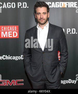 3e NBC One Chicago Party annuel avec des membres de Chicago Fire, Chicago Med et Chicago P. D - arrivées avec : Colin Donnell où : Chicago, Illinois, États-Unis quand : 30 Oct 2017 crédit : WENN Banque D'Images