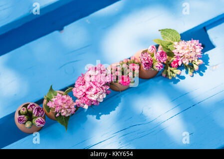 Décorée de fleurs en coquilles, still life easter Banque D'Images