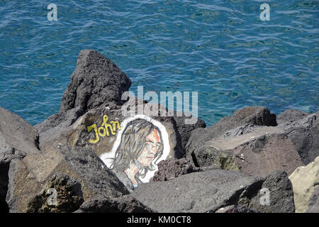 La ressemblance de personnes célèbres peintes sur les brise-vagues, côte à l'auditorium de Ténérife, santa cruz de tenerife, Tenerife island, île des Canaries, Espagne Banque D'Images