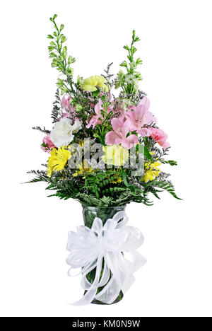 Un fleuriste bouquet de fleurs dans un vase avec ruban isolé sur un fond blanc. Banque D'Images