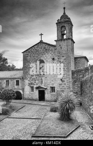 PADRON, ESPAGNE - 10 SEPTEMBRE 2017 : Convento de Herbon sur le sentier du Camino de Santiago près de Padron le 10 septembre 2017 en Galice, Espagne Banque D'Images
