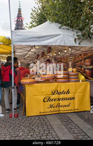 Stand de vente de fromage hollandais à Copenhague Banque D'Images