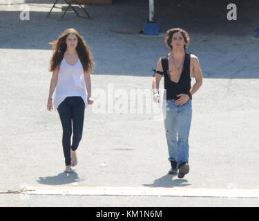 FORT LAUDERDALE, FL - 17 JUIN : Diego Boneta sur le plateau avec Tom Cruise pour le film Rock of Ages. Le 17 juin 2011 à Fort Lauderdale, Florida People : Diego Boneta Banque D'Images