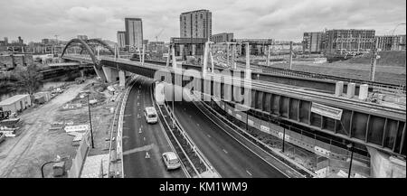 Photo aérienne du pont de corde de Salford Banque D'Images