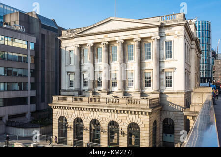 L'historique de l'entreprise de poissonnerie Poissonnerie Hall néo-grec ou de poisson par Henry Roberts, Thames Street, City of London Banque D'Images