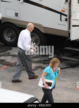 Fort lauderdale -fl- 24 mars : ( la couverture exclusive) , 2008 : l'acteur alan arkin obtient un poste de livraison sur le tournage de son nouveau film marley & me people : Alan arkin Banque D'Images